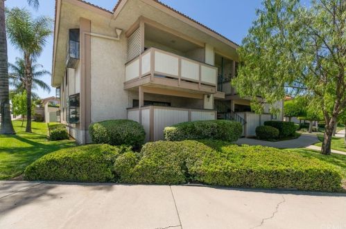 179 Poplar Ave, Brea, CA 92821-5057