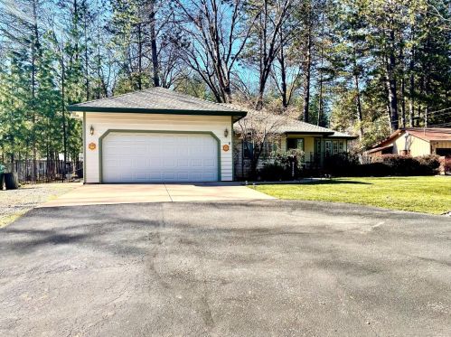 17745 Alexandra Way, Grass Valley, CA 95949-7188