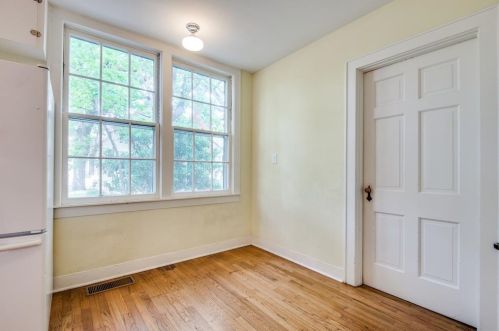 2220 Locust St, Denton TX  76209-1806 exterior