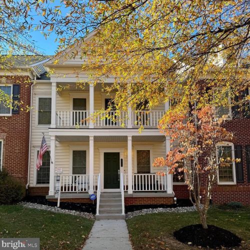 20725 Red Cedar Dr, Leesburg, VA 20175-8787