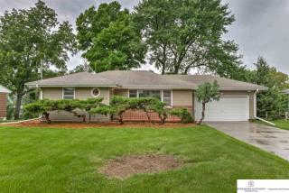 702 67th St, Omaha NE  68106-4210 exterior