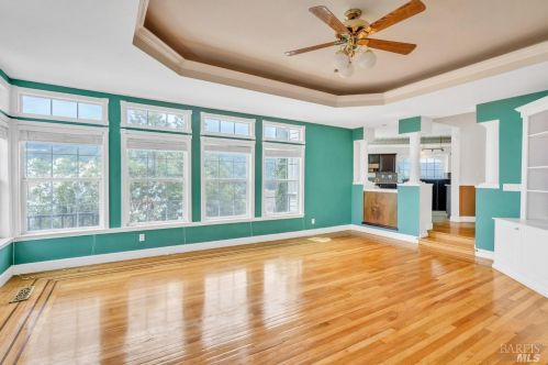 4084 Marcas St, Pinole CA  94564-1026 exterior