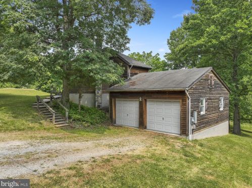 27 Partridge Trl, Charnita, PA 17320-8096
