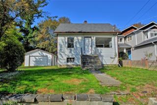 4417 21st Ave, Seattle, WA 98106-1302