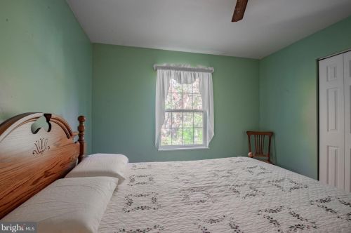 164 Willamette Dr, Bear DE  19701-4802 exterior