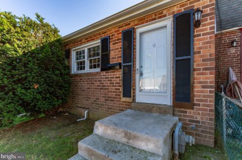 1424 Simpson St, Boothwyn PA  19061-4333 exterior