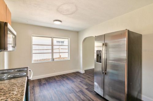 3210 11th Ave, Saint Petersburg FL  33713-5404 exterior