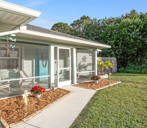 2173 Imperial St, Fort Pierce, FL 34987-2011