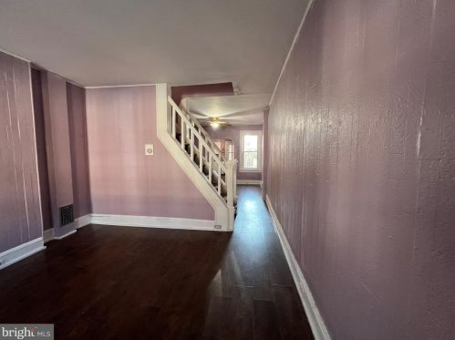 645 Beatty St, Trenton, NJ 08611-2523