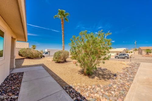 3940 Northstar Dr, Lake Havasu City, AZ 86406-4432