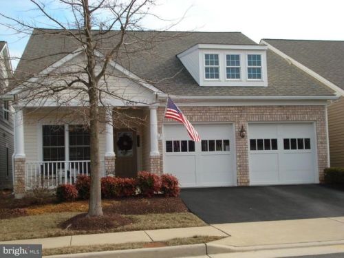 8929 Periwinkle Blue Ct, Lorton, VA 22079-5700