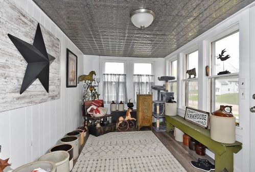 1322 1st Ave, Faribault MN  55021-3017 exterior