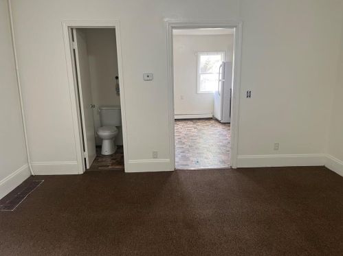 79 West St, Easton PA  18042-3556 exterior