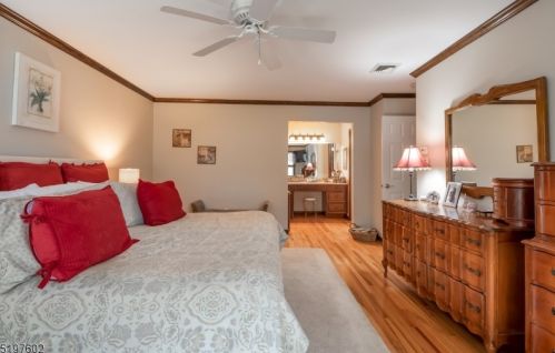 8 Farmstead Ct, Dover NJ  07869-3501 exterior