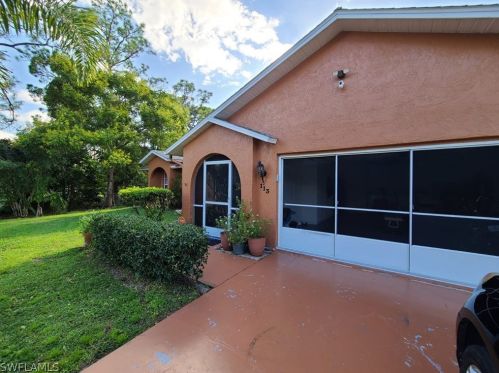 113 Robert Ave, Lehigh Acres FL  33936-1619 exterior