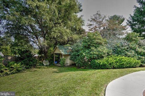 233 Union St, Kennett Sq PA  19348-3330 exterior