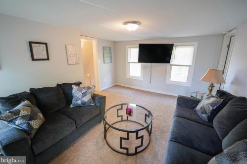 411 6th St, Laurel DE  19956-1363 exterior