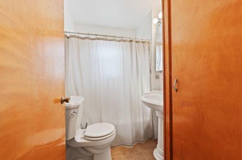 1000 Morton Ave, Mckeesport PA  15133-3930 exterior