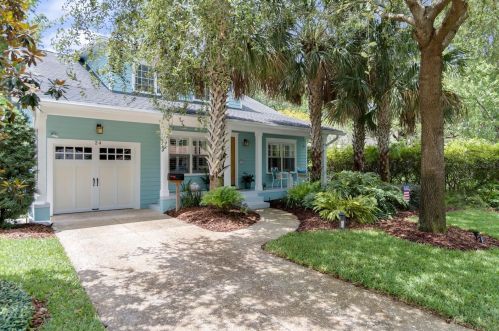 24 Rosevear St, Orlando, FL 32804-3921