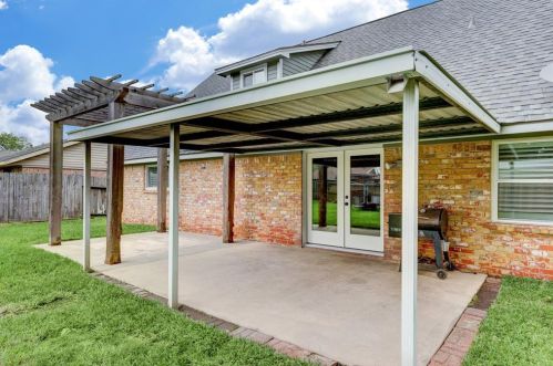 729 Dartmouth Ln, Deer Park TX  77536-6309 exterior