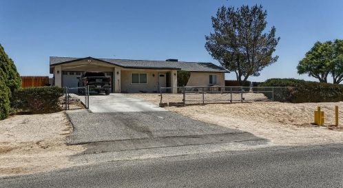 13451 1st Ave, Victorville, CA 92395-8945