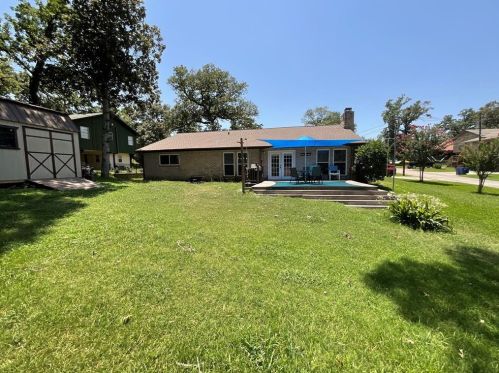 172 Elliott Cove Loop, Chita TX  75862-7106 exterior