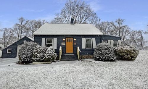 100 Clough Rd, Waterbury, CT 06708-1800