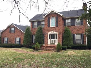 51 Morris Dr, Mc Clures Bend, TN 37030-2149
