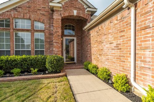 4904 Orchid Dr, Fort Worth, TX 76137-6379