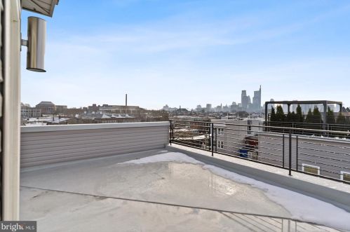 1224 26th St, Philadelphia PA  19121-4602 exterior