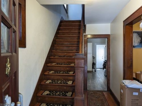 76 Nesbit Ter, Irvington NJ  07111-2331 exterior