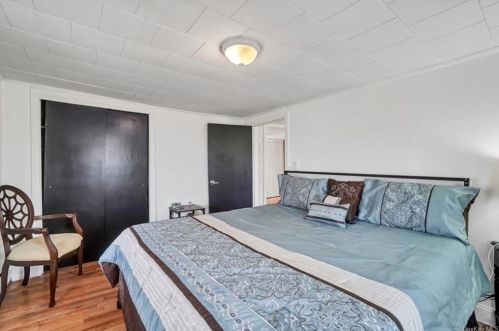 4 Vin Rose Ln, Marlborough NY  12542-5627 exterior