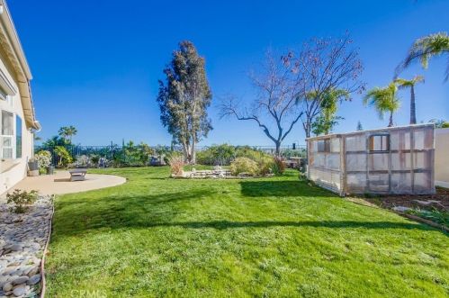 4884 Point Loma Pl, Oceanside CA  92057-3402 exterior