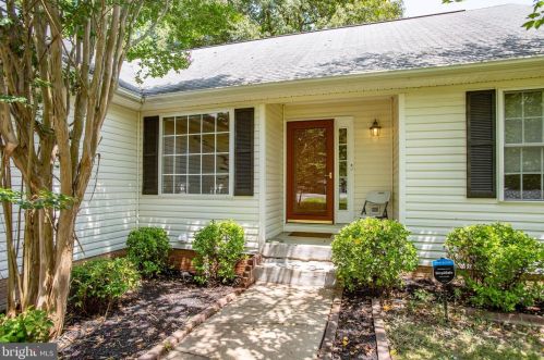 10507 Westfield Ln, Spotsylvania VA  22553-1862 exterior