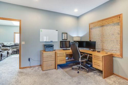 5230 Creekside Pl, La Crosse WI  54601-2296 exterior