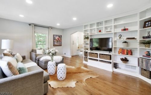 128 Alexander Ave, Montclair, NJ 07043-2013