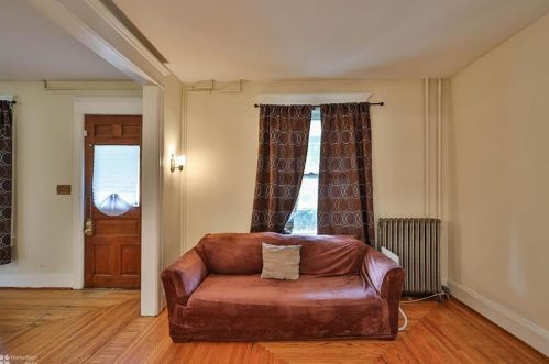 1814 Washington Blvd, Easton PA  18042-4633 exterior