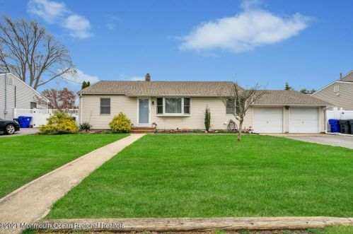 217 Heron Rd, Bricktown, NJ 08723-6617