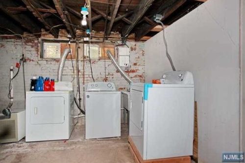 144 Main St, Ridgefield Park NJ  07660-1256 exterior