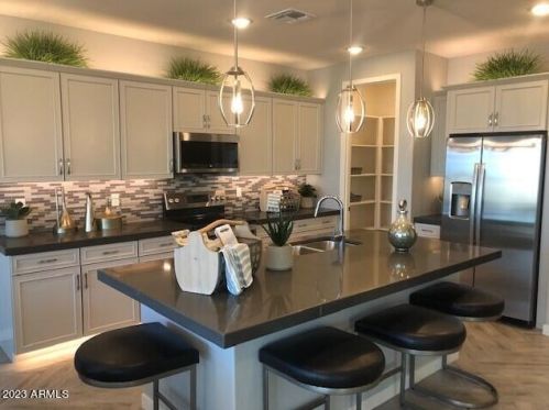16207 Cielo Grande Ave, Sun City, AZ 85387-1408