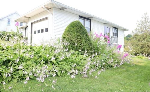 947 Highland Ave, Waterbury, CT 06708-4632