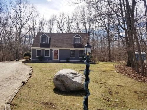 19 Fisk Rd, North Windham, CT 06247-3301