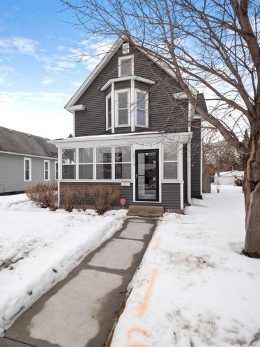 2514 Taylor St, Minneapolis, MN 55418-3732