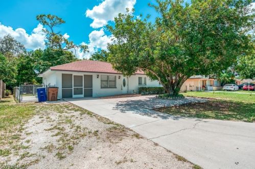 413 Valley Dr, Lehigh Acres, FL 33936-7311