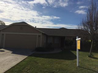 310 Recht St, Hollister, CA 95023-4070