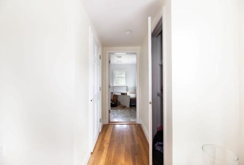 2 Howard St, Salem NH  03079-2565 exterior