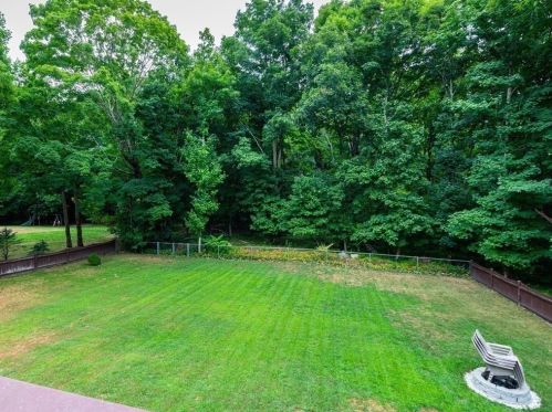 146 Tpke St, Easton MA 02375-1922 exterior