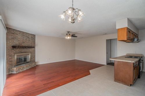 545 Chambers Crk Dr, Fort Worth TX 76140-4103 exterior