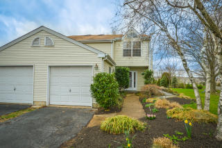 51 Kern Dr, Perkasie, PA 18944-4144