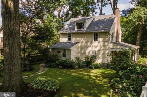 704 Glenside Ave, Wyncote PA 19095-1220 exterior